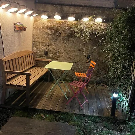 Сasa de vacaciones Maison Independante Avec Terrasse Privee - Le Pigeonnier Nantes
